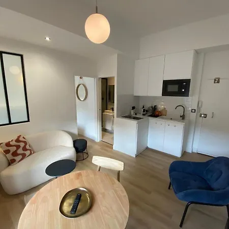 Apartamento Flc - T2 Premium - Clim - Castellane - New *